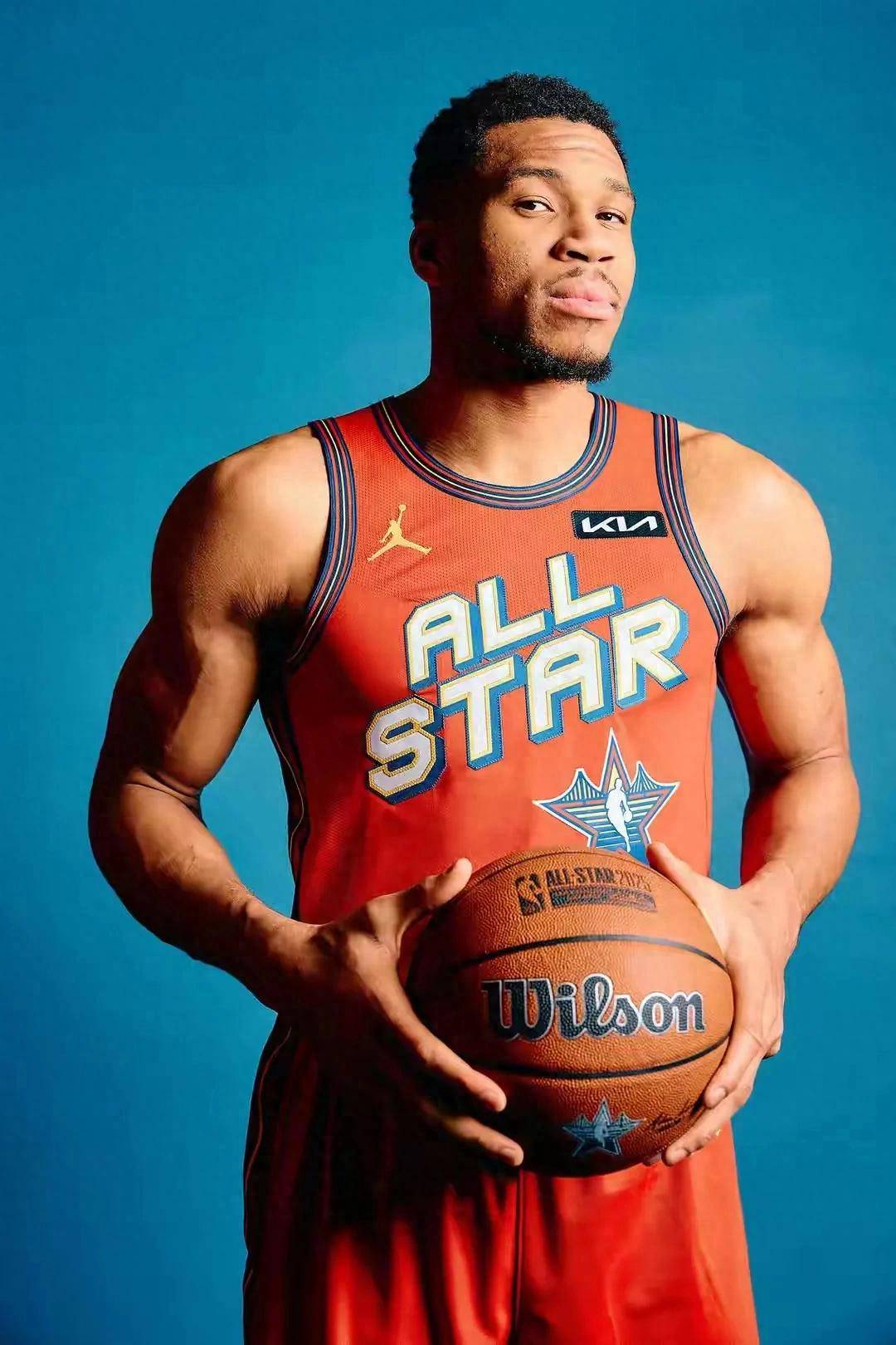 字母哥新星比赛规则变更表现突出,西班牙队前途光明!热度持续攀升(18年骑士季后赛阵容名单) 字母哥新星比赛规则变更表现突出,西班牙队前途光明!热度持续攀升(18年骑士季后赛阵容名单)