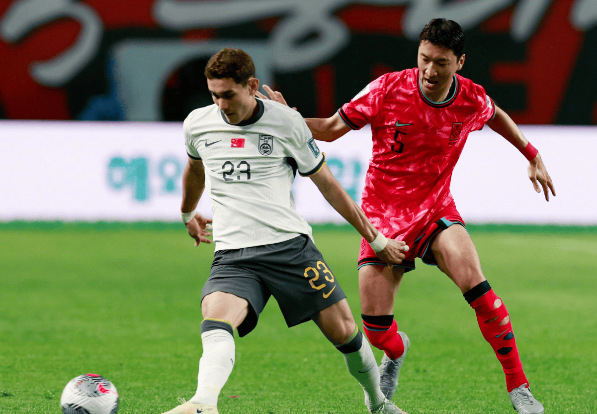 关于塞北山猫队惊险晋级瓯越雄鲨队，排球超级杯上演关键失误成转折！韧性比赛的样板的信息