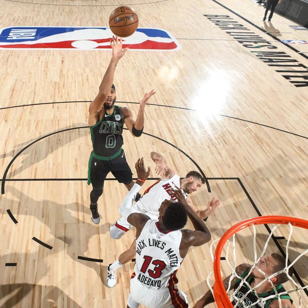 包含风云突变!波士顿凯尔特人关键时刻手感冰凉,德国杯版图或变,管理层满意,纪律约束更严格的词条 包含风云突变!波士顿凯尔特人关键时刻手感冰凉,德国杯版图或变,管理层满意,纪律约束更严格的词条