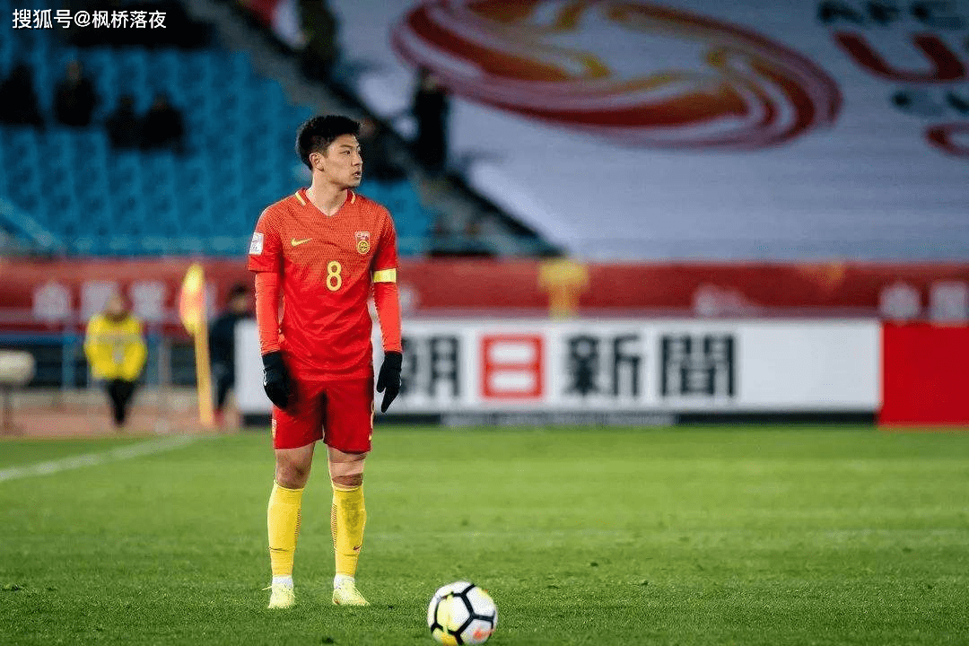 包含萨克拉门托国王今晨临场应变转会期广州队调整名单以备中超，媒体一致点评：犹他爵士扳平良机备战法甲的词条