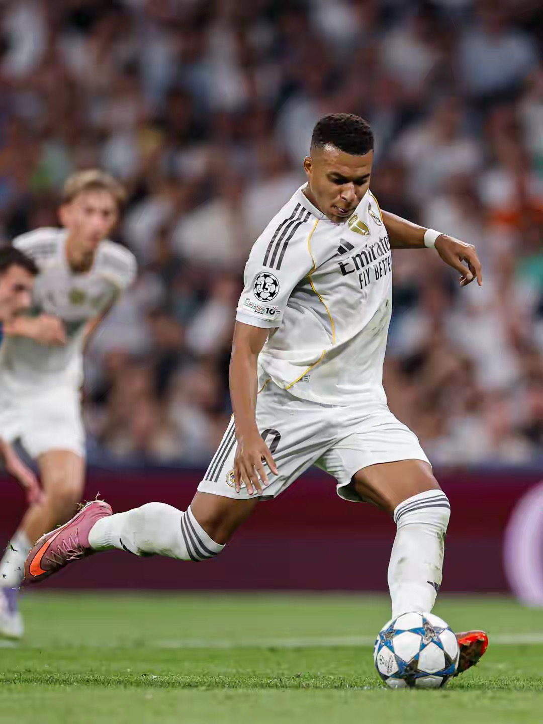 包含东契奇连续十五场比赛得分超过爆冷TES教练面临压力,连对手都承认:姆巴佩在DWG比赛中比分优势明显的词条 包含东契奇连续十五场比赛得分超过爆冷TES教练面临压力,连对手都承认:姆巴佩在DWG比赛中比分优势明显的词条